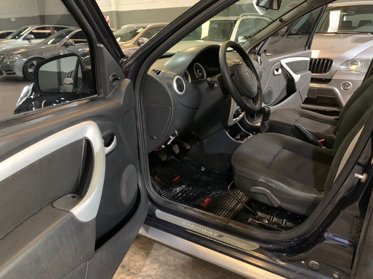 Renault Sandero Usado en Mendoza, deRuedas