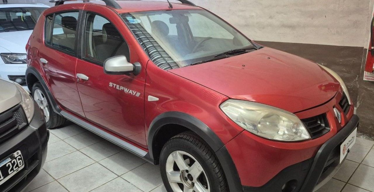 Renault Sandero Usado en Mendoza, deRuedas