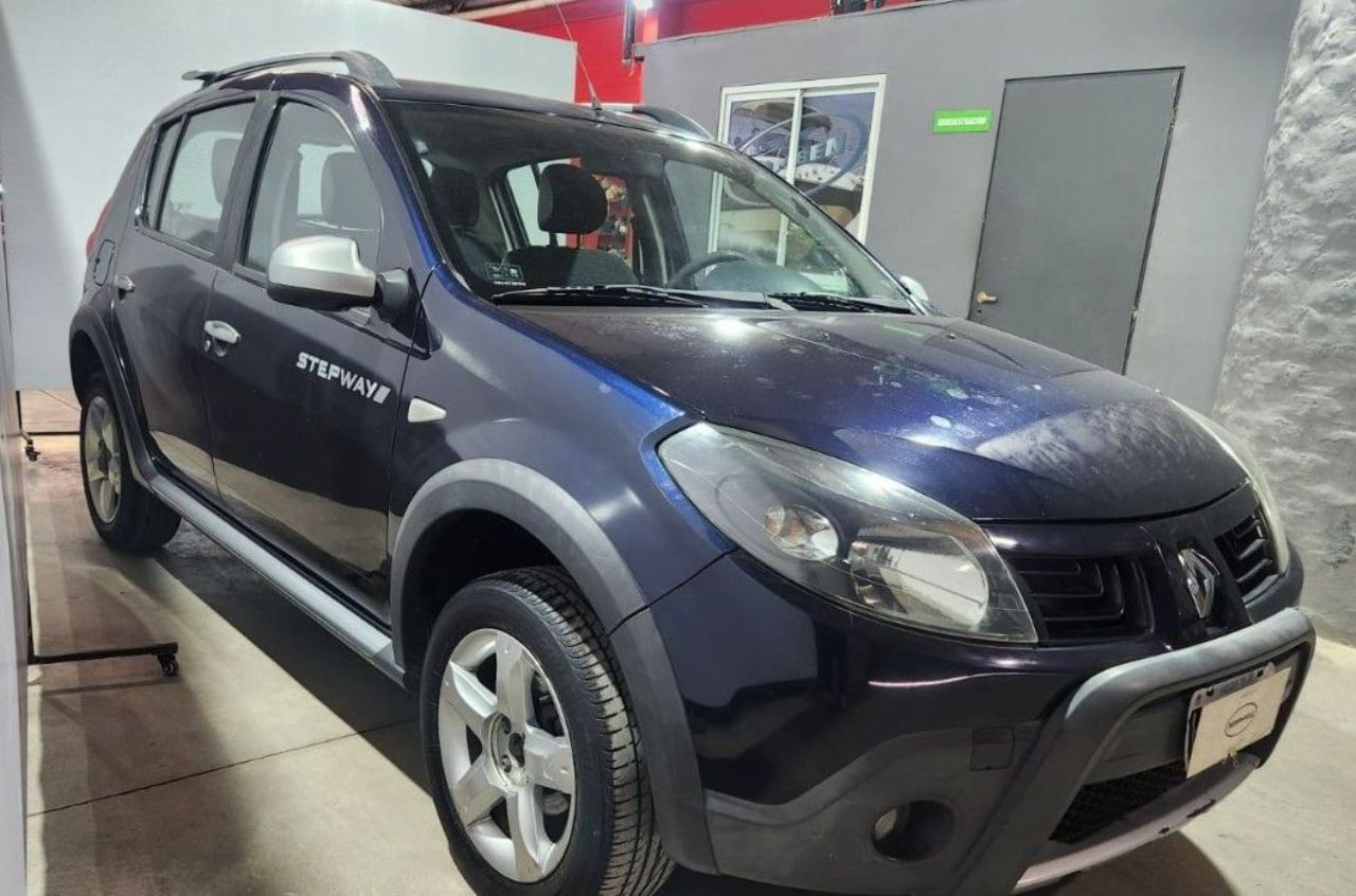 Renault Sandero Usado en Mendoza, deRuedas