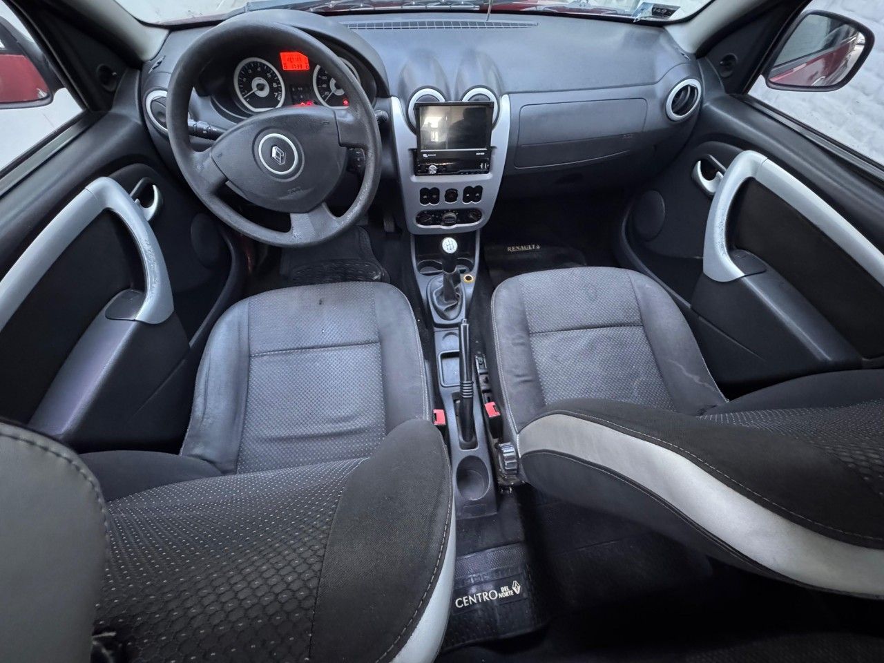 Renault Sandero Usado Financiado en Mendoza, deRuedas