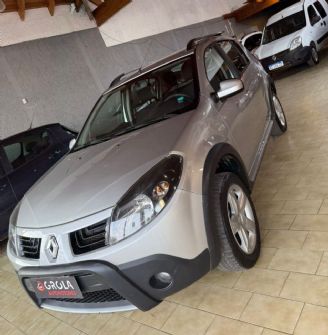 Renault Sandero Usado en Córdoba Financiado
