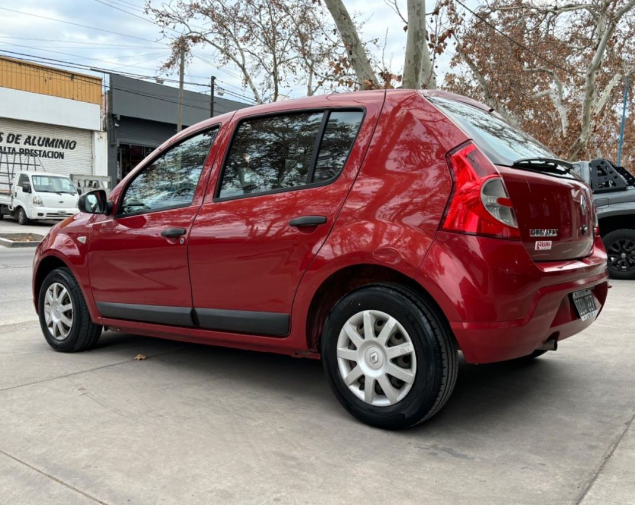 Renault Sandero Usado en Mendoza, deRuedas
