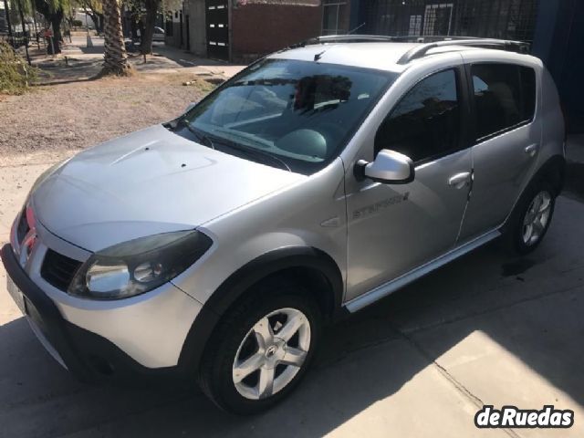 Renault Sandero Usado en Mendoza, deRuedas