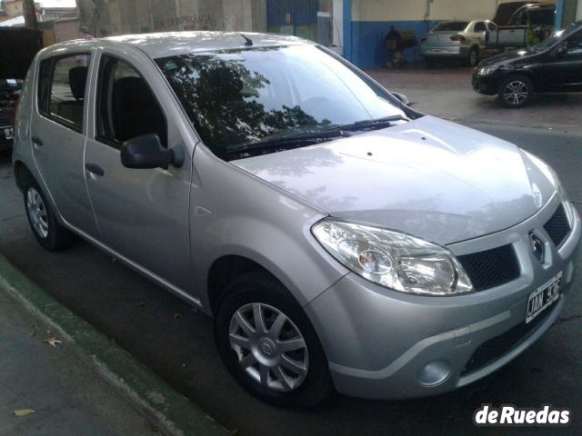 Renault Sandero Usado en Mendoza, deRuedas