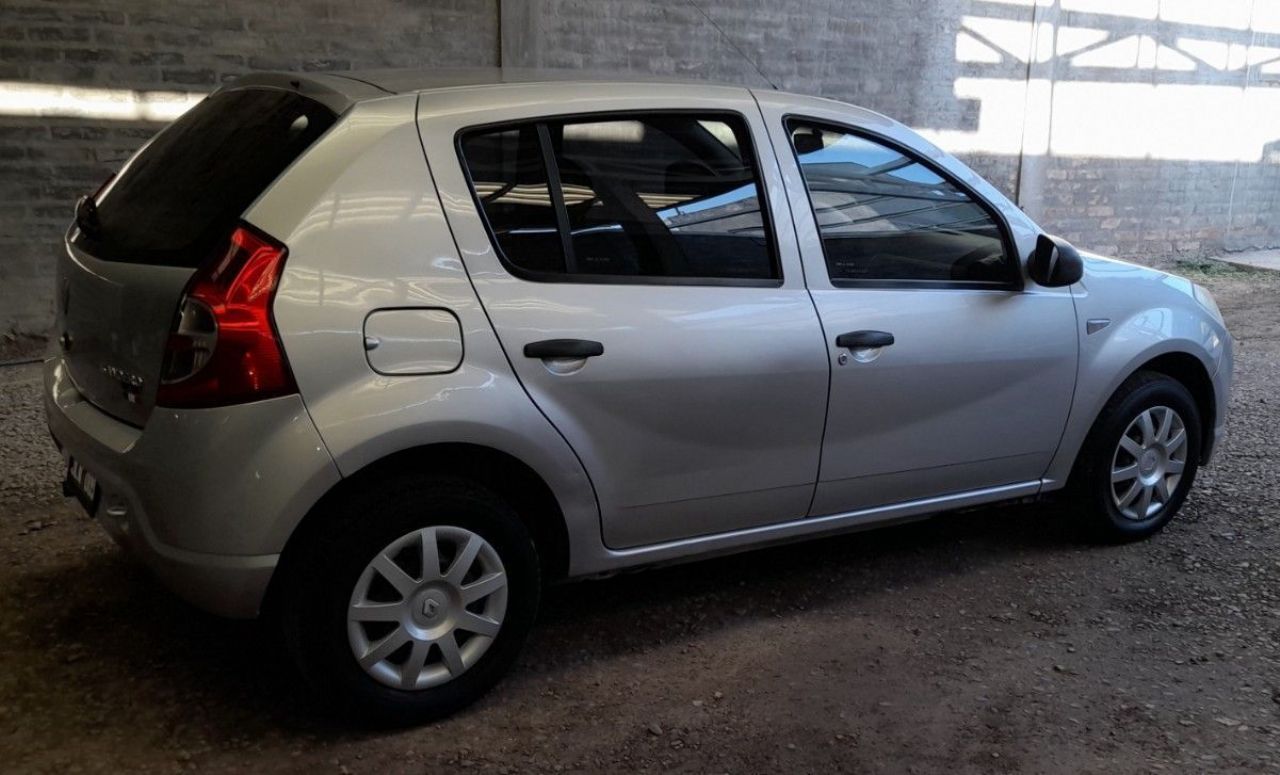 Renault Sandero Usado en Mendoza, deRuedas