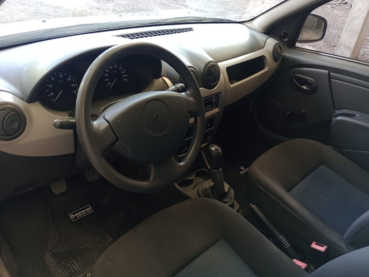 Renault Sandero Usado en Mendoza, deRuedas
