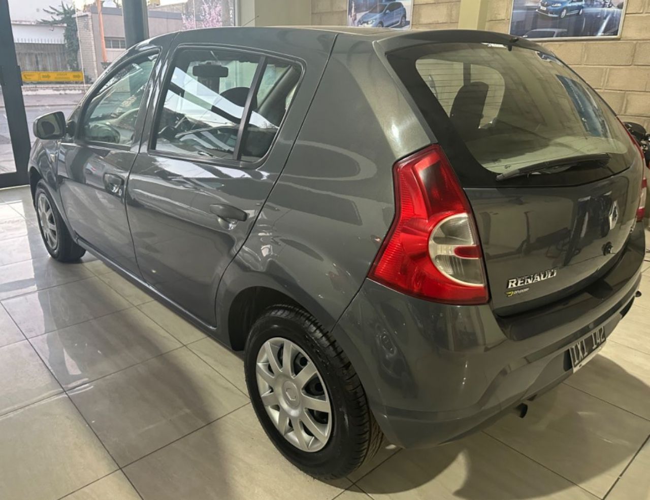 Renault Sandero Usado en Mendoza, deRuedas