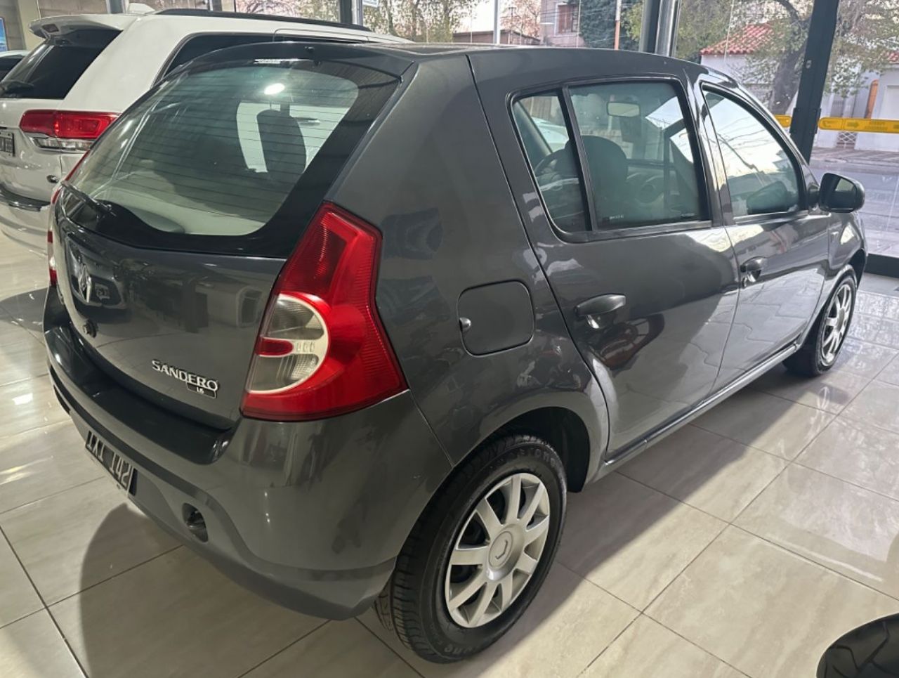 Renault Sandero Usado en Mendoza, deRuedas