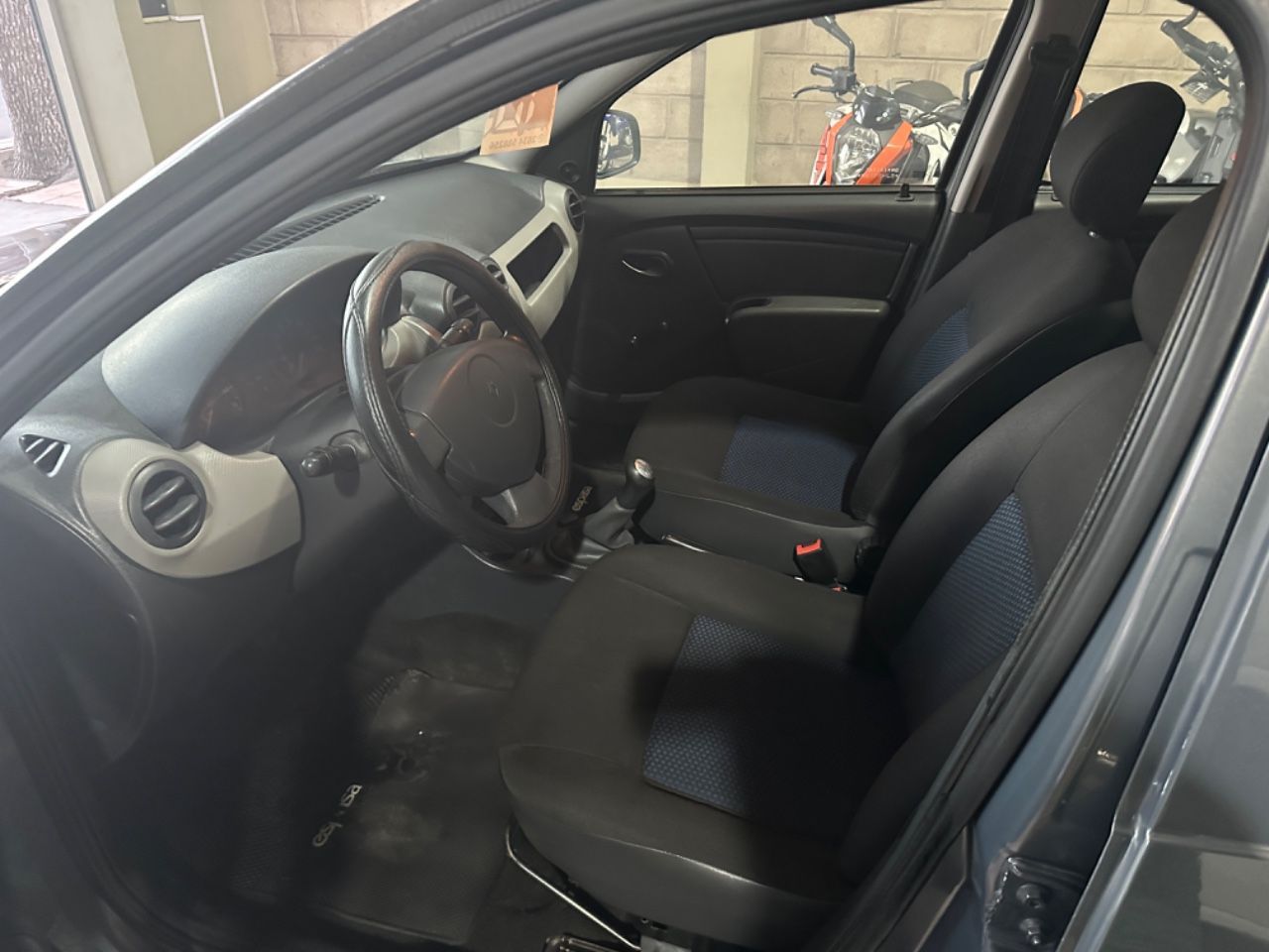 Renault Sandero Usado en Mendoza, deRuedas