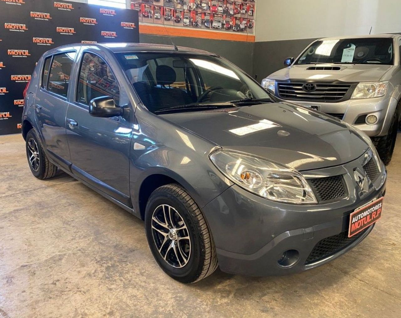 Renault Sandero Usado en Mendoza, deRuedas