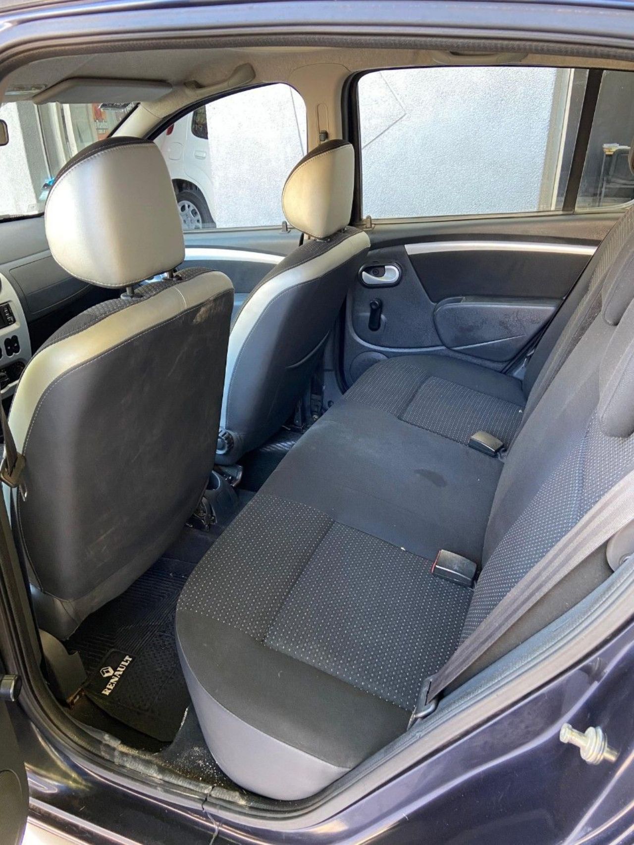 Renault Sandero Usado en Mendoza, deRuedas