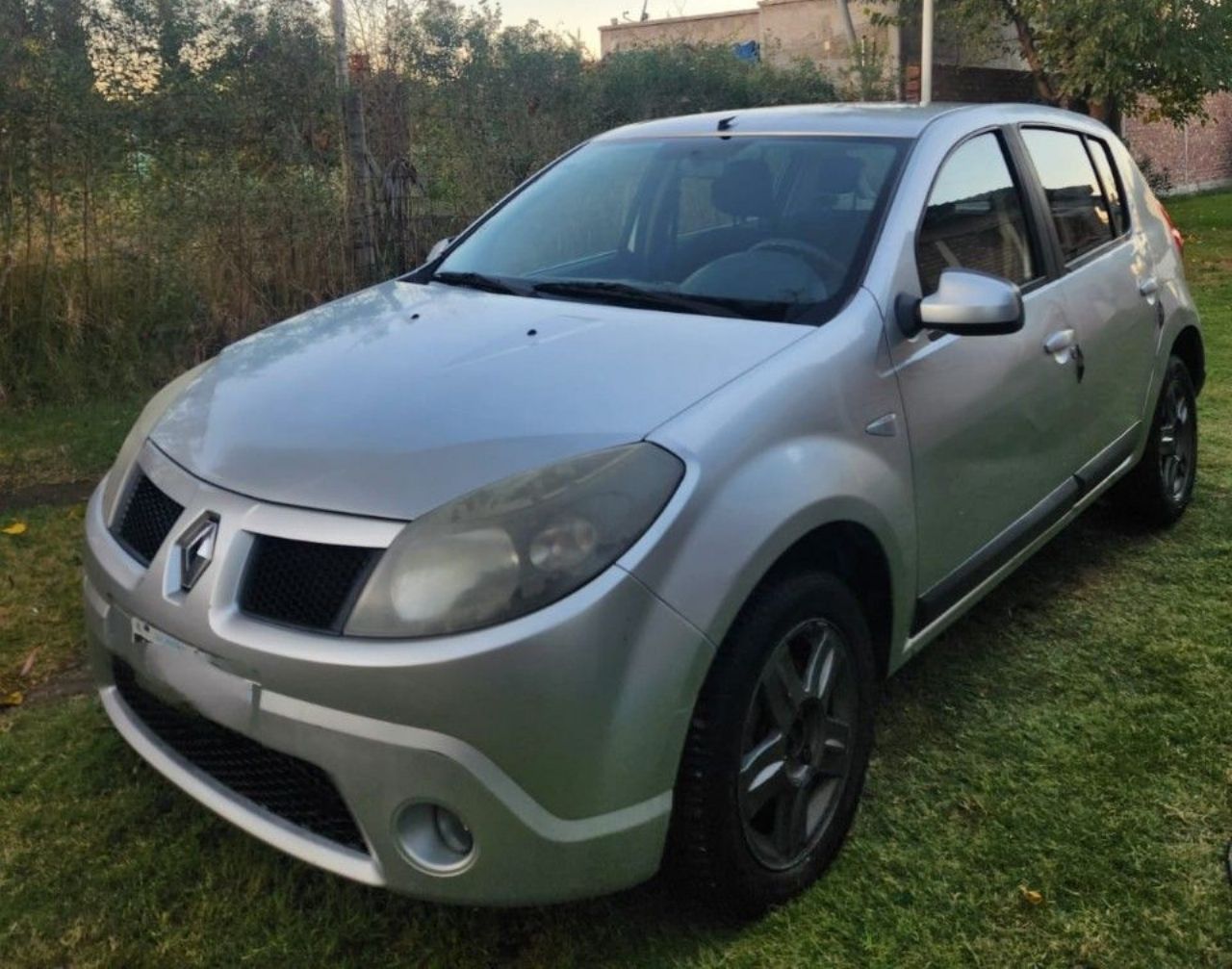Renault Sandero Usado en Mendoza, deRuedas