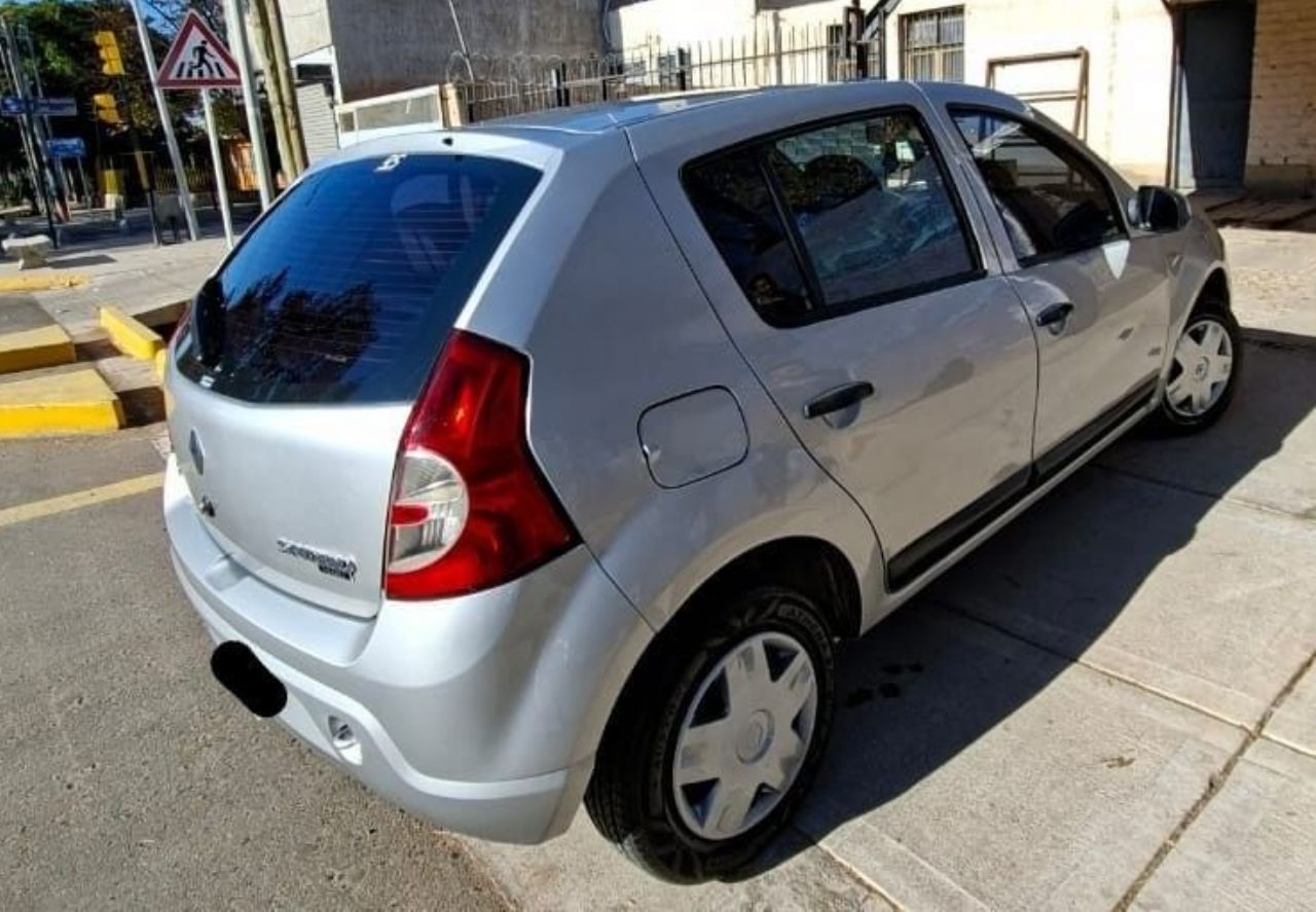 Renault Sandero Usado en Mendoza, deRuedas