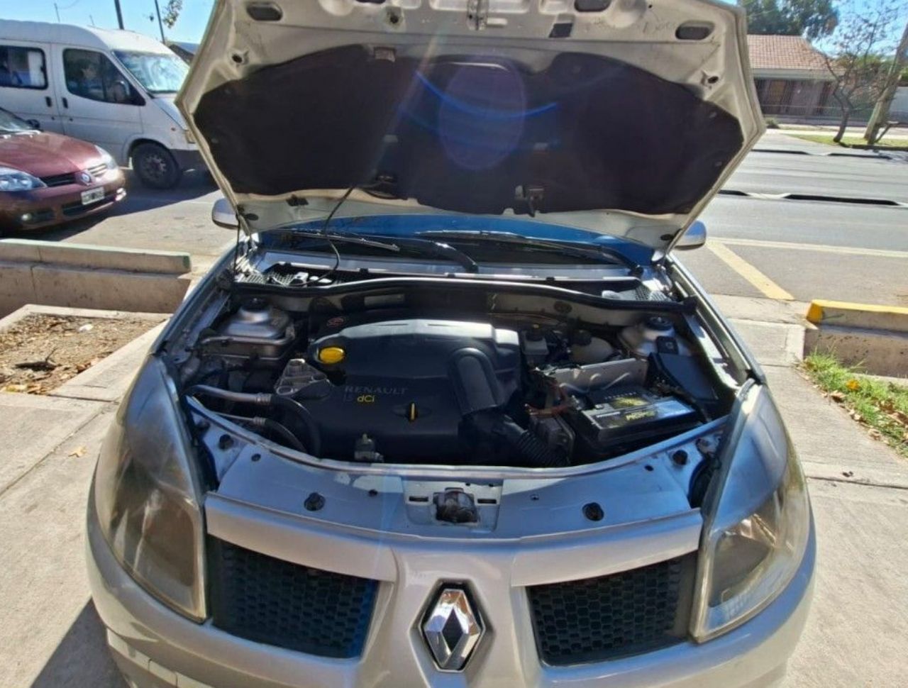 Renault Sandero Usado en Mendoza, deRuedas