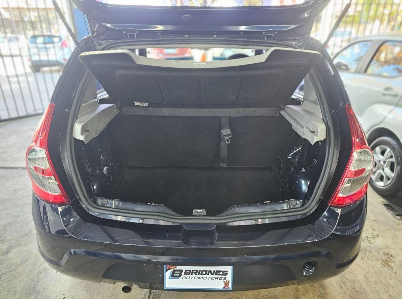 Renault Sandero Usado en Mendoza, deRuedas
