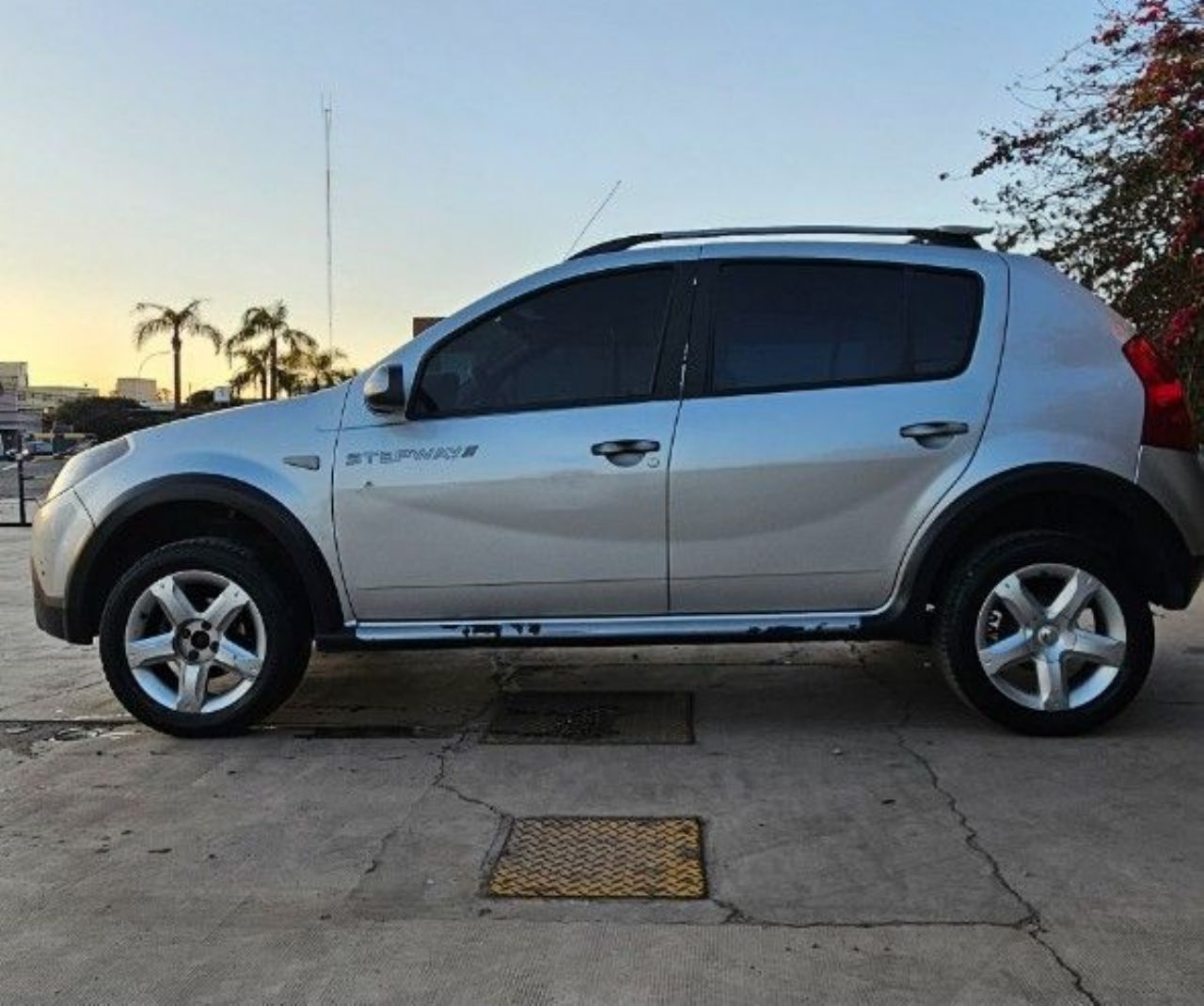 Renault Sandero Usado Financiado en Córdoba, deRuedas