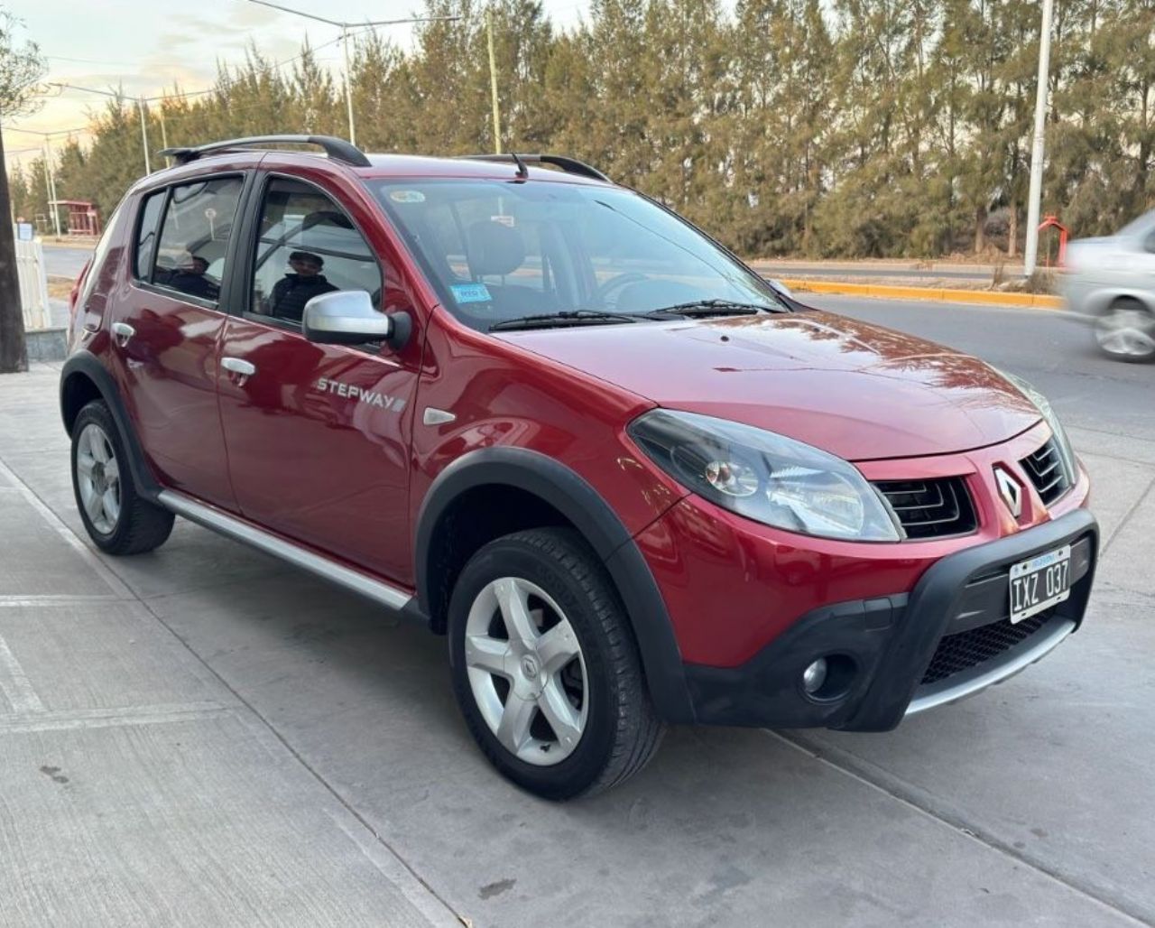 Renault Sandero Usado en Mendoza, deRuedas