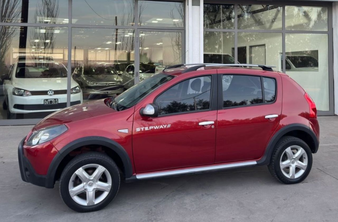 Renault Sandero Usado en Mendoza, deRuedas