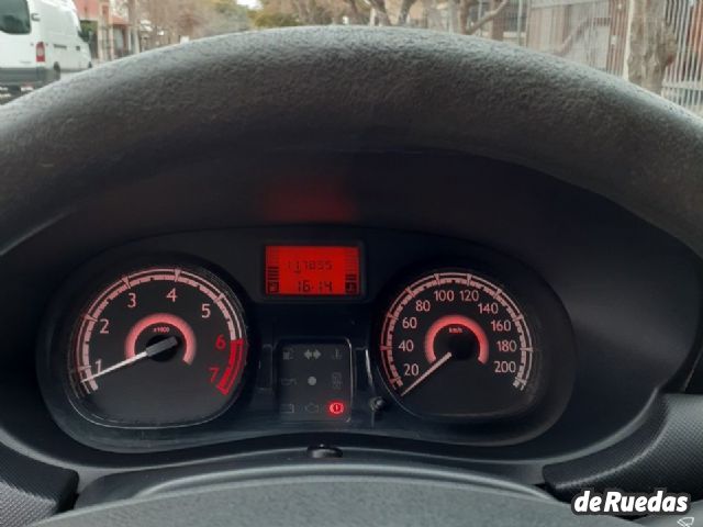 Renault Sandero Usado en Mendoza, deRuedas