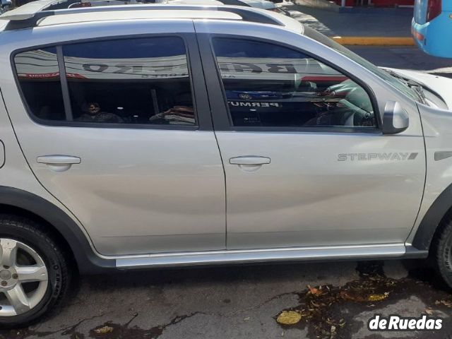 Renault Sandero Usado en Mendoza, deRuedas