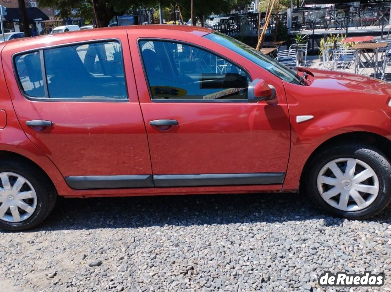 Renault Sandero Usado en Córdoba, deRuedas