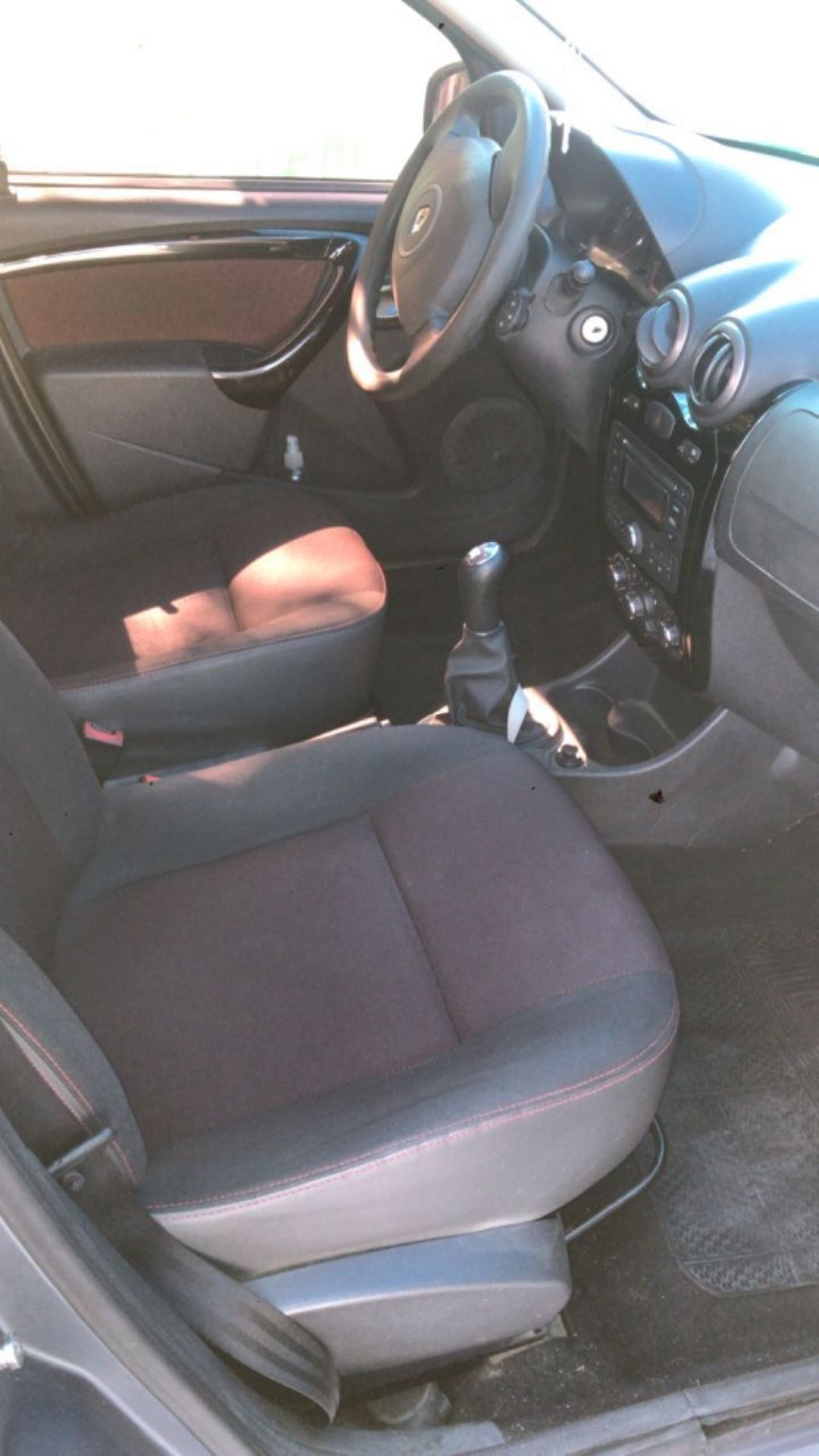 Renault Sandero Usado en Mendoza, deRuedas