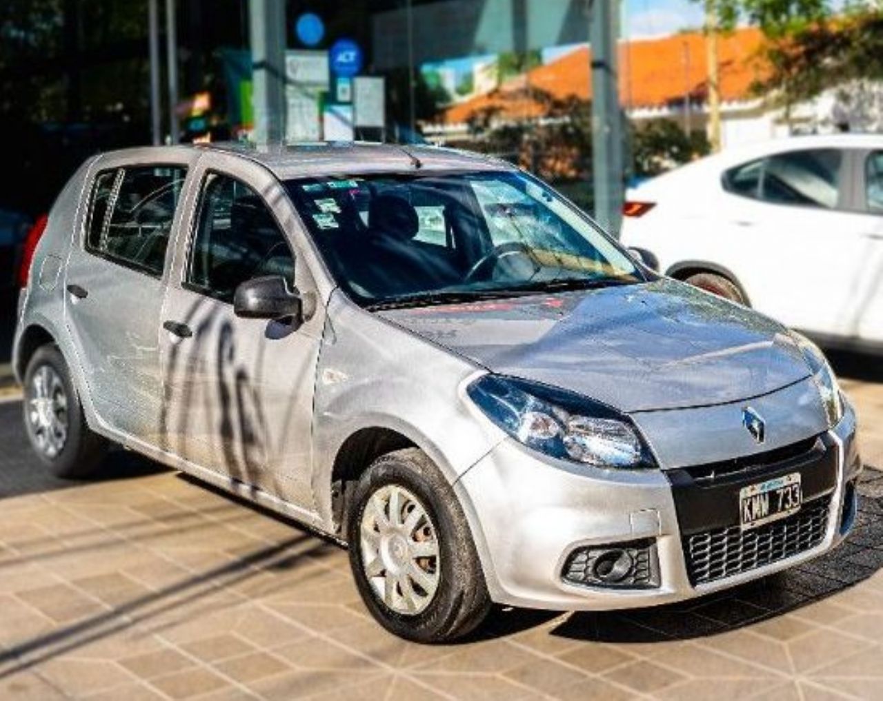 Renault Sandero Usado en Córdoba, deRuedas