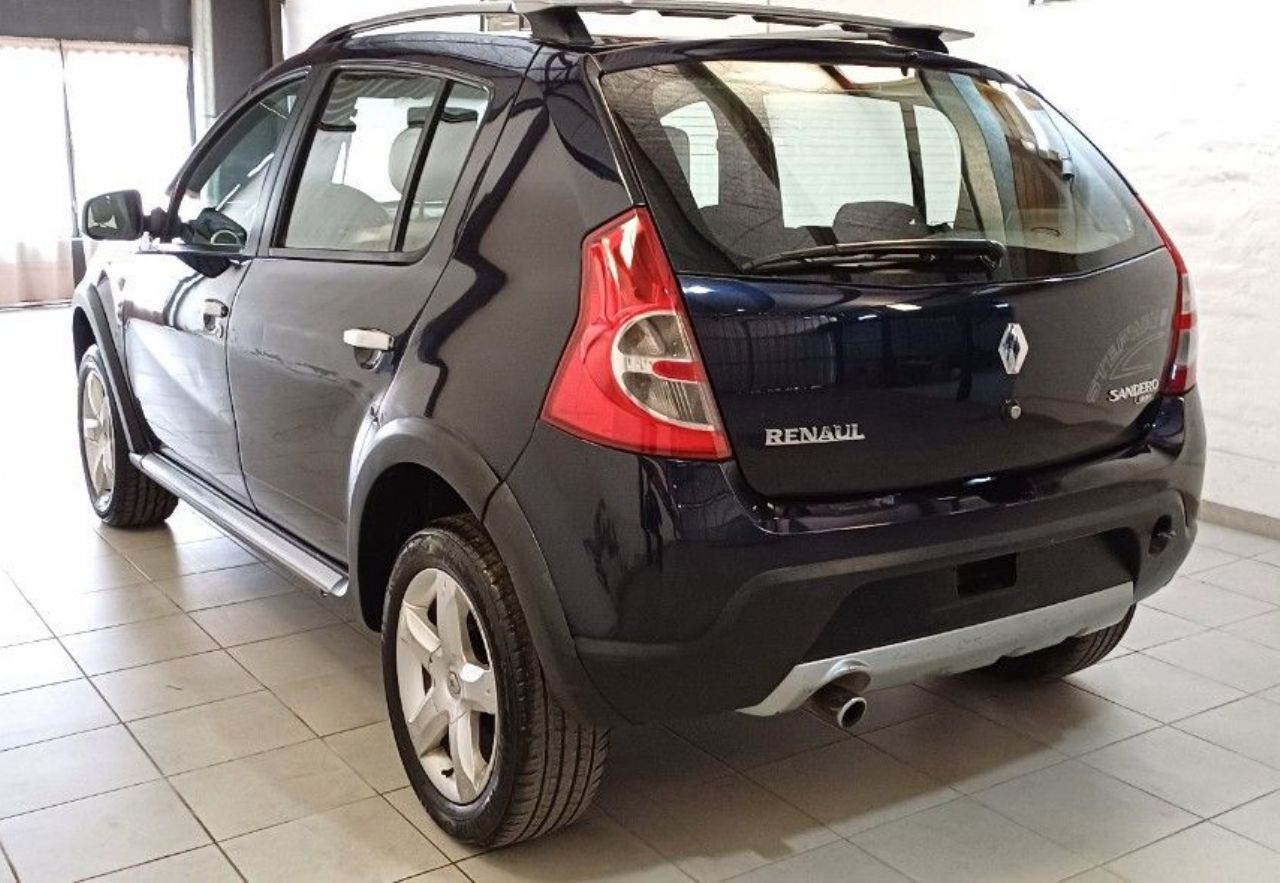 Renault Sandero Usado Financiado en Mendoza, deRuedas