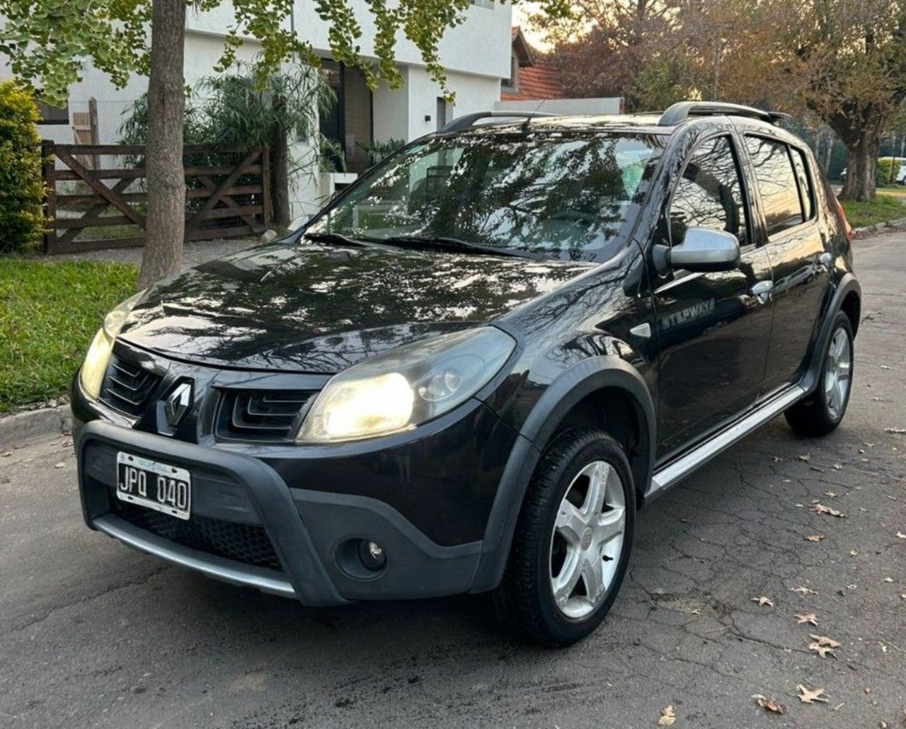 Renault Sandero Usado en Buenos Aires, deRuedas