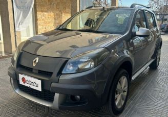 Renault Sandero Usado en Mendoza