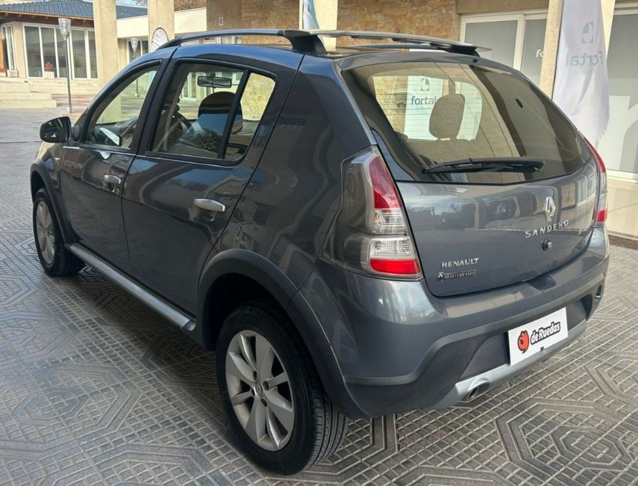 Renault Sandero Usado en Mendoza, deRuedas