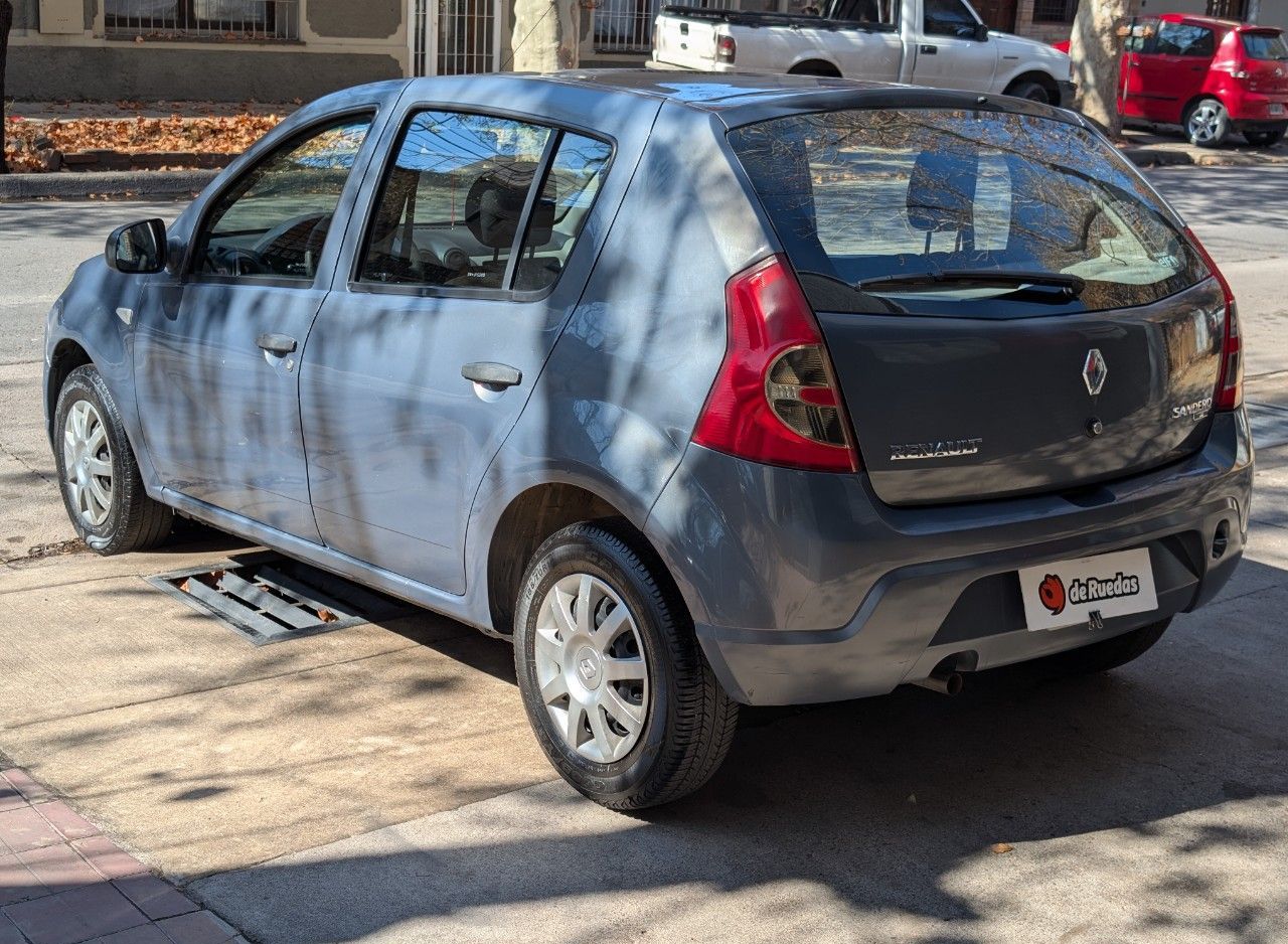 Renault Sandero Usado Financiado en Mendoza, deRuedas