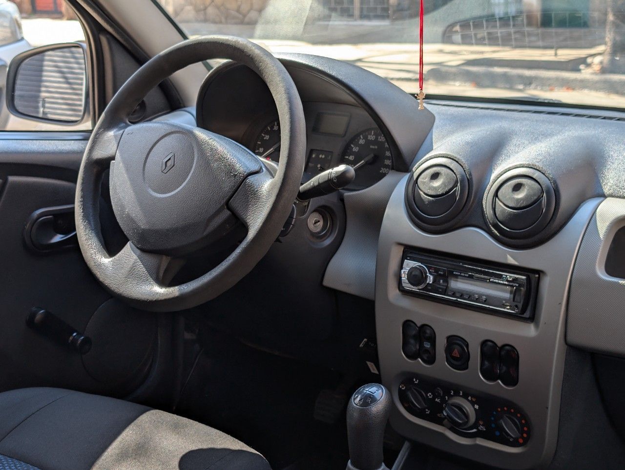 Renault Sandero Usado Financiado en Mendoza, deRuedas