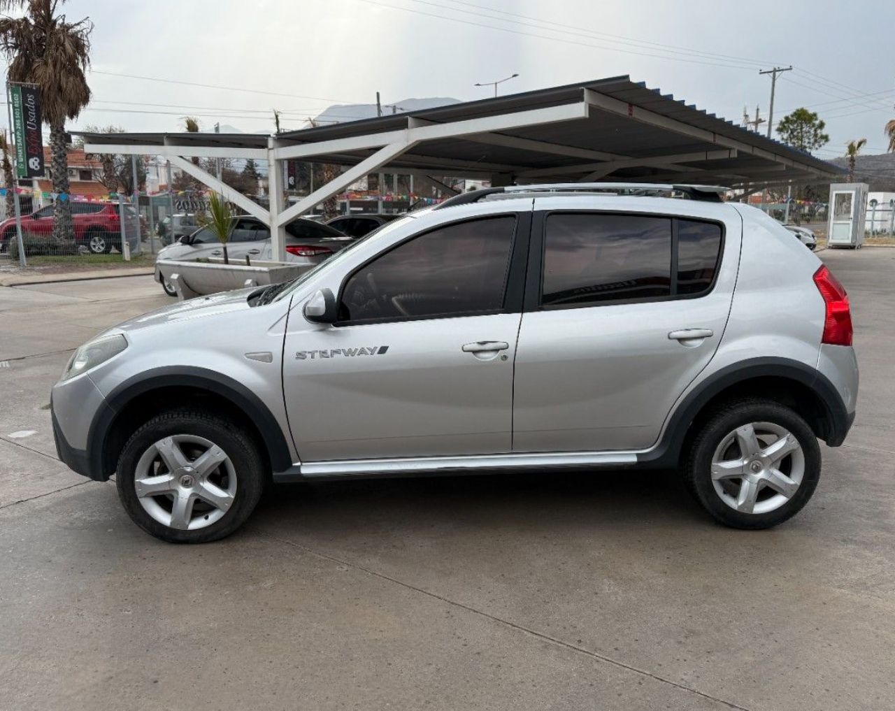 Renault Sandero Usado en San Luis, deRuedas