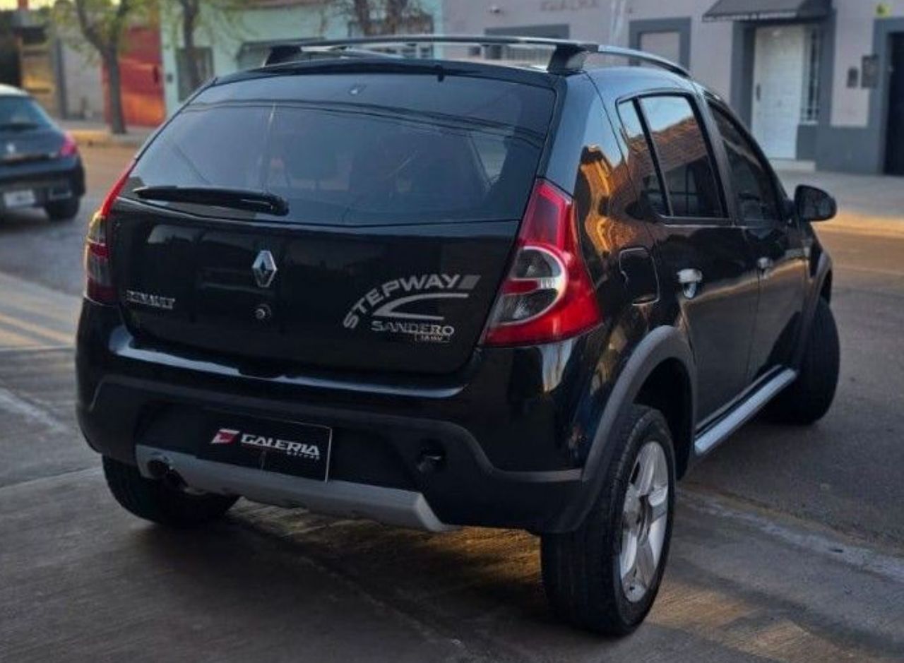 Renault Sandero Usado en Mendoza, deRuedas