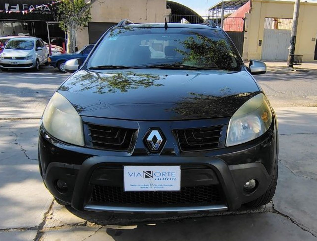 Renault Sandero Usado Financiado en Mendoza, deRuedas