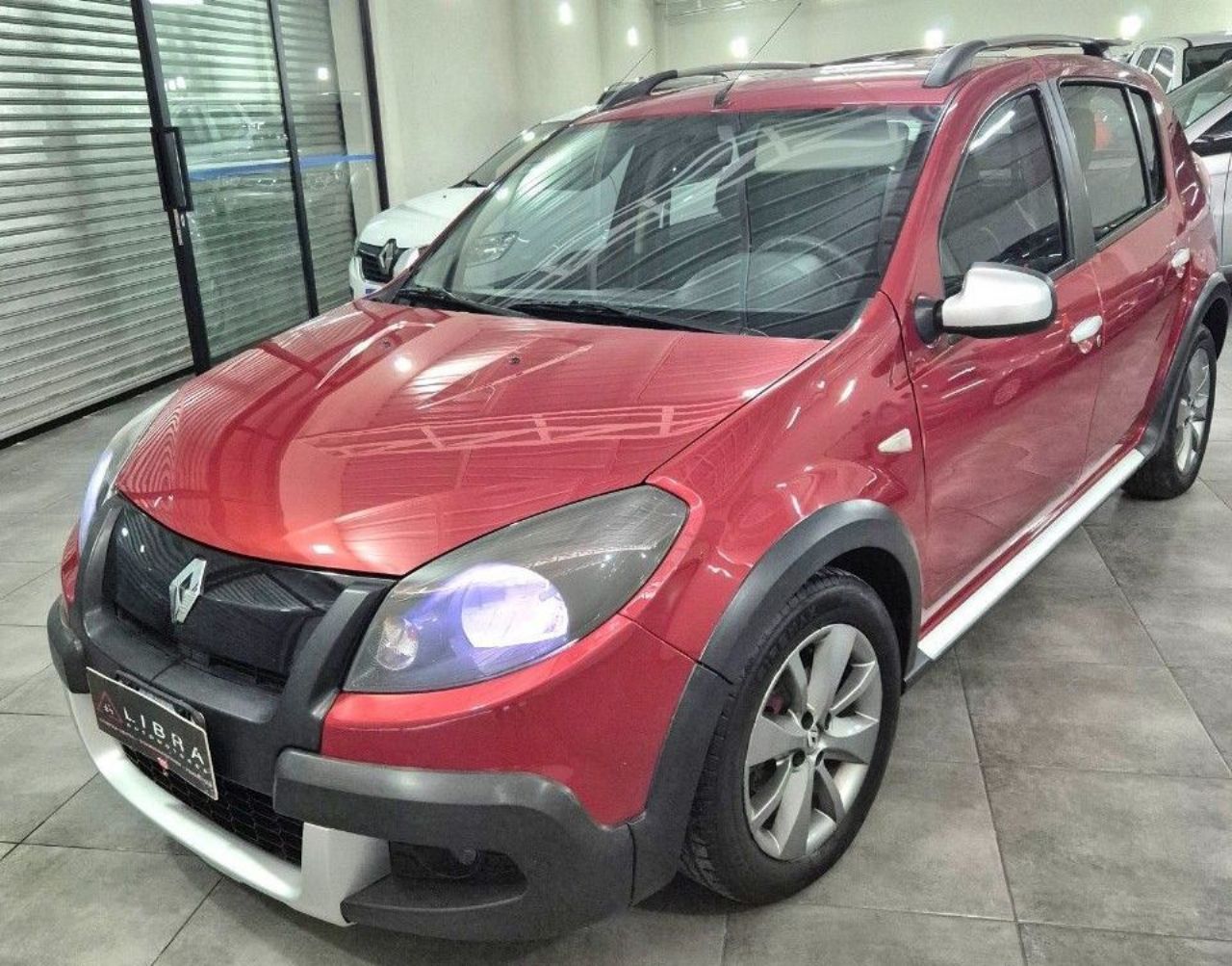 Renault Sandero Usado Financiado en Mendoza, deRuedas