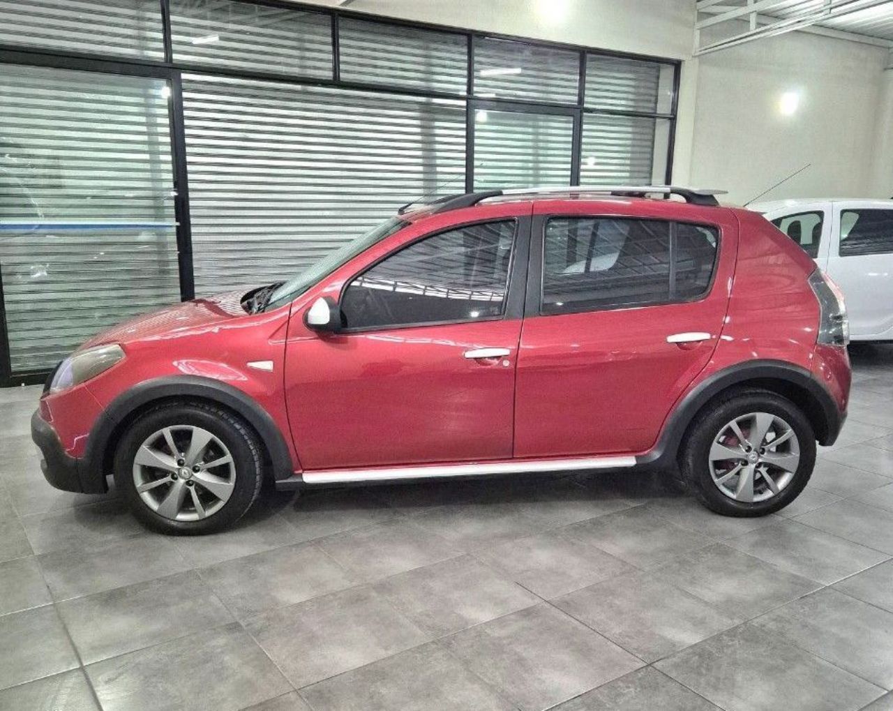 Renault Sandero Usado Financiado en Mendoza, deRuedas