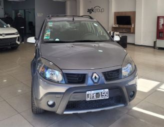 Renault Sandero Usado en Mendoza Financiado