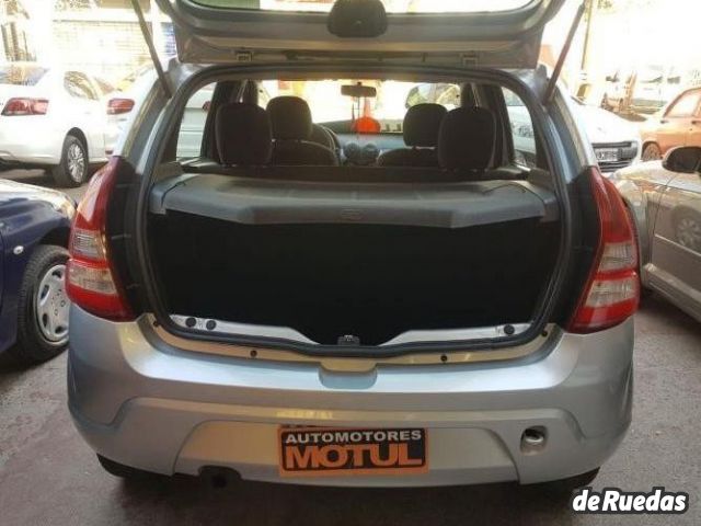 Renault Sandero Usado en Mendoza, deRuedas