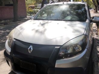 Renault Sandero Usado en Mendoza
