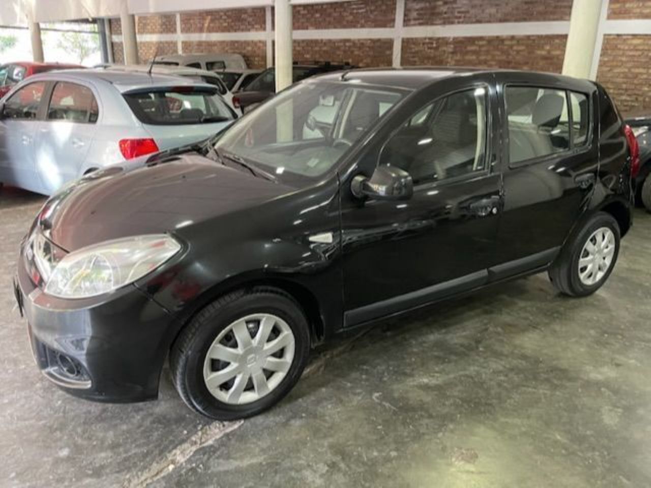 Renault Sandero Usado en Mendoza, deRuedas