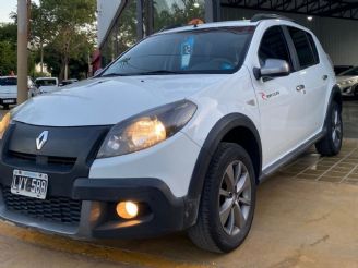 Renault Sandero Usado en San Juan Financiado