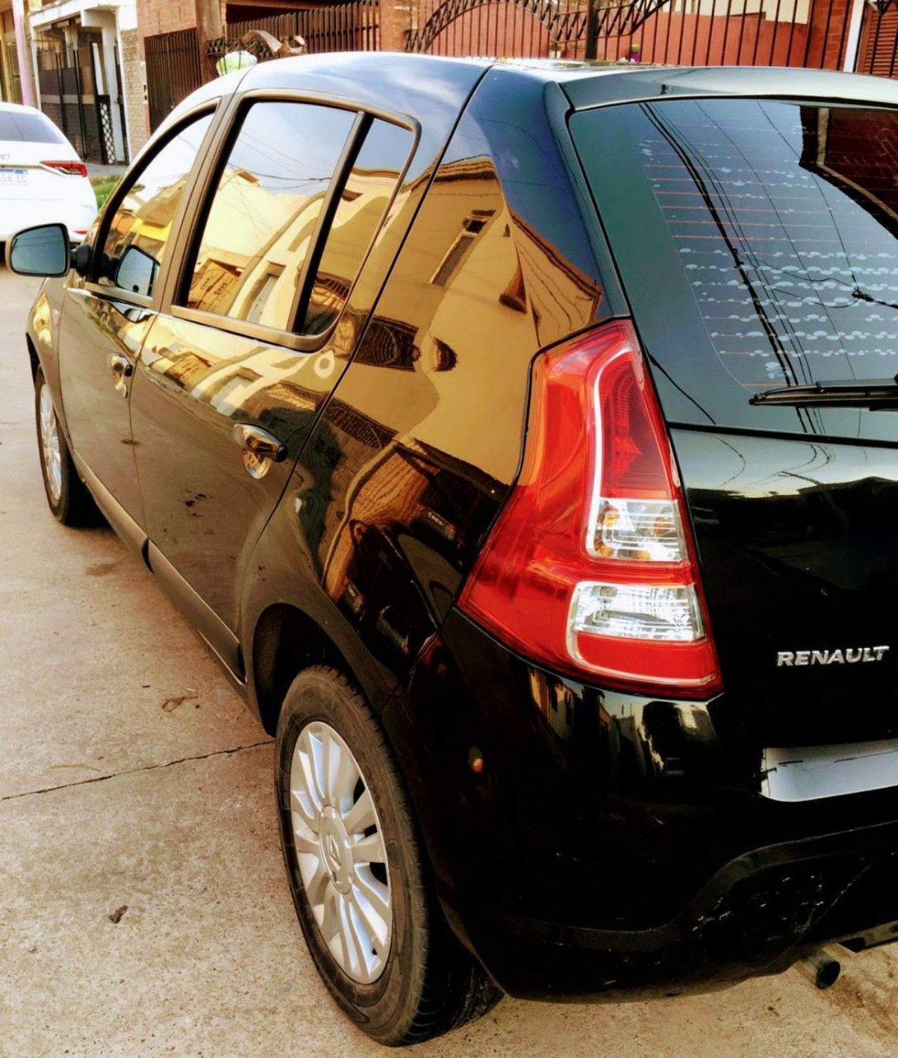 Renault Sandero Usado en Chaco, deRuedas