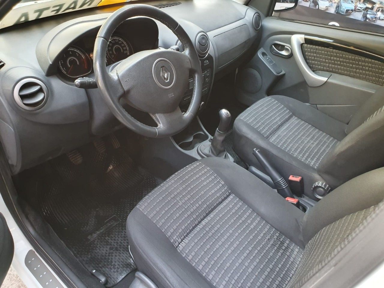 Renault Sandero Usado en Mendoza, deRuedas