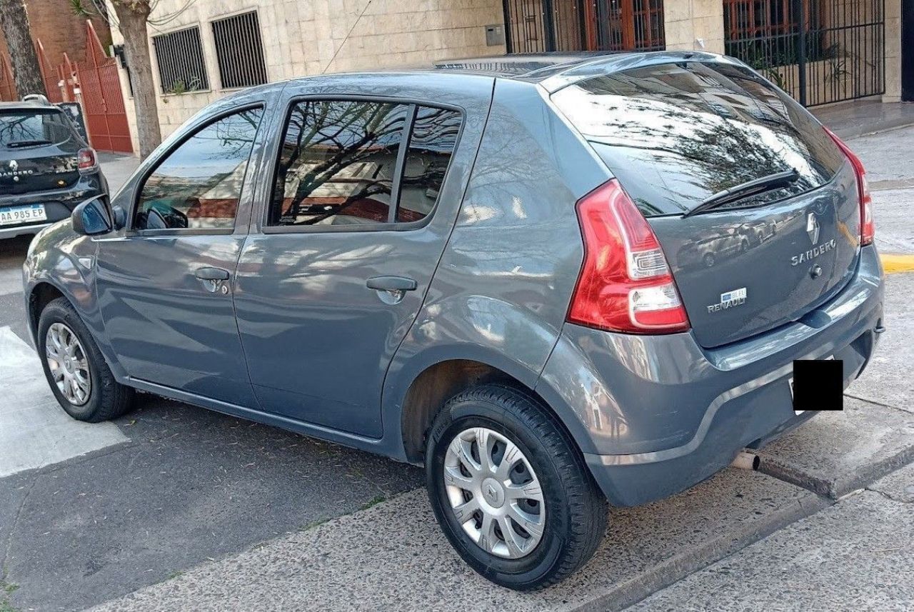 Renault Sandero Usado en Buenos Aires, deRuedas