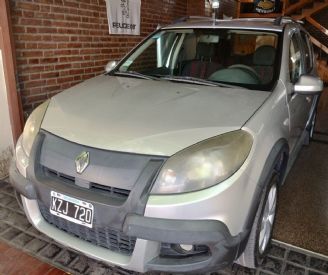 Renault Sandero Usado en Mendoza