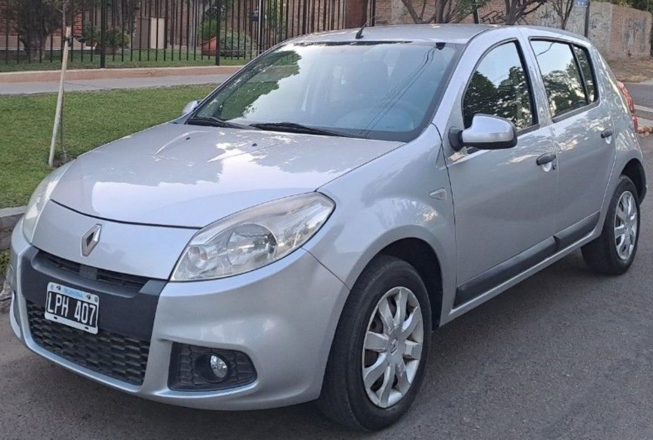 Renault Sandero Usado en Mendoza, deRuedas