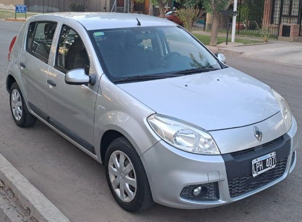 Renault Sandero Usado en Mendoza, deRuedas