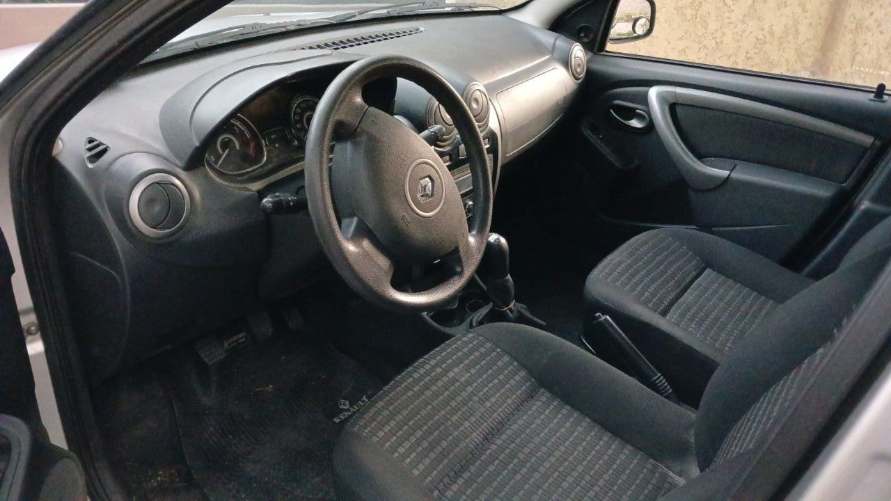Renault Sandero Usado en Mendoza, deRuedas